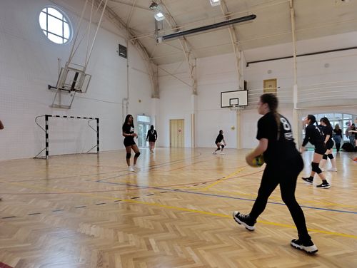 RÖPLABDA DIÁKOLIMPIA MEGYEI ELŐDÖNTŐ GYULA